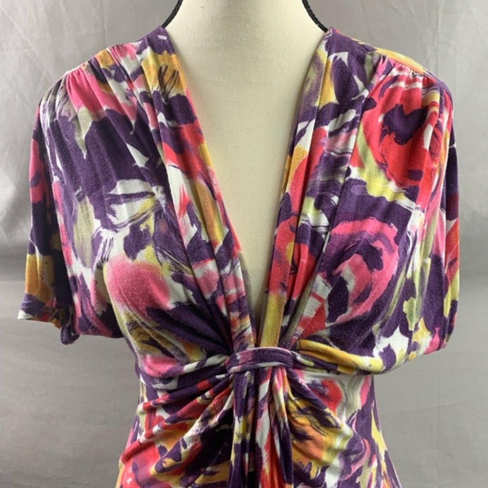 Low Cut Floral Top By Velvet - Picture 2 of 6